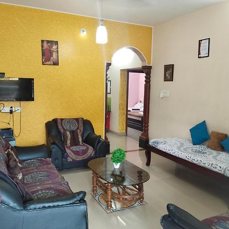 Maanyatha Home Stay Manipal Extérieur photo