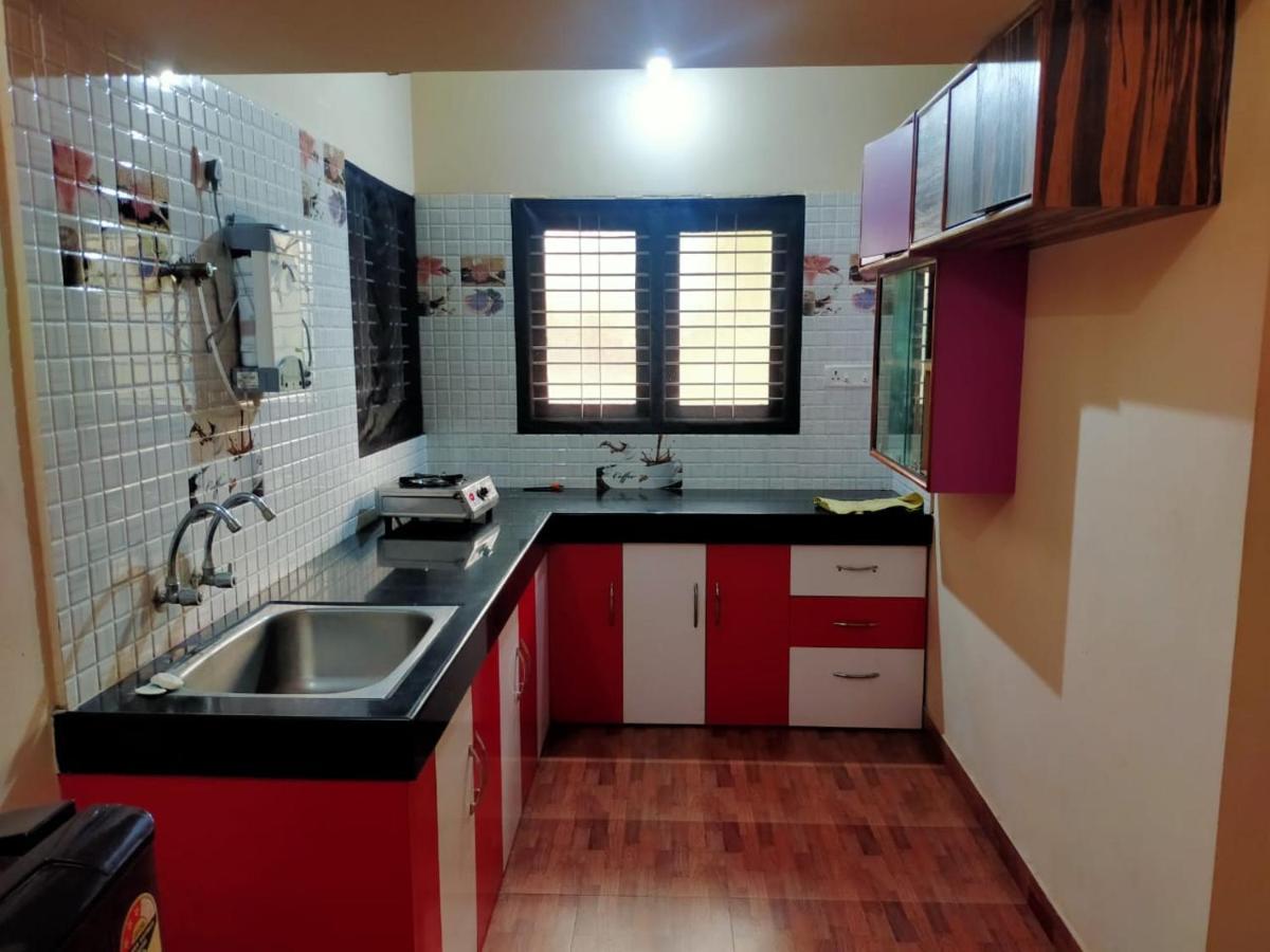 Maanyatha Home Stay Manipal Extérieur photo