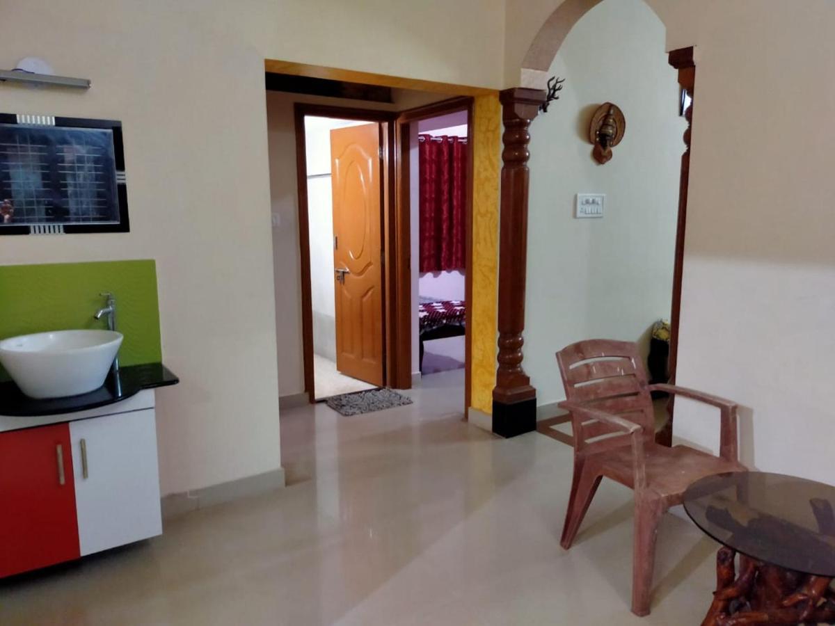 Maanyatha Home Stay Manipal Extérieur photo