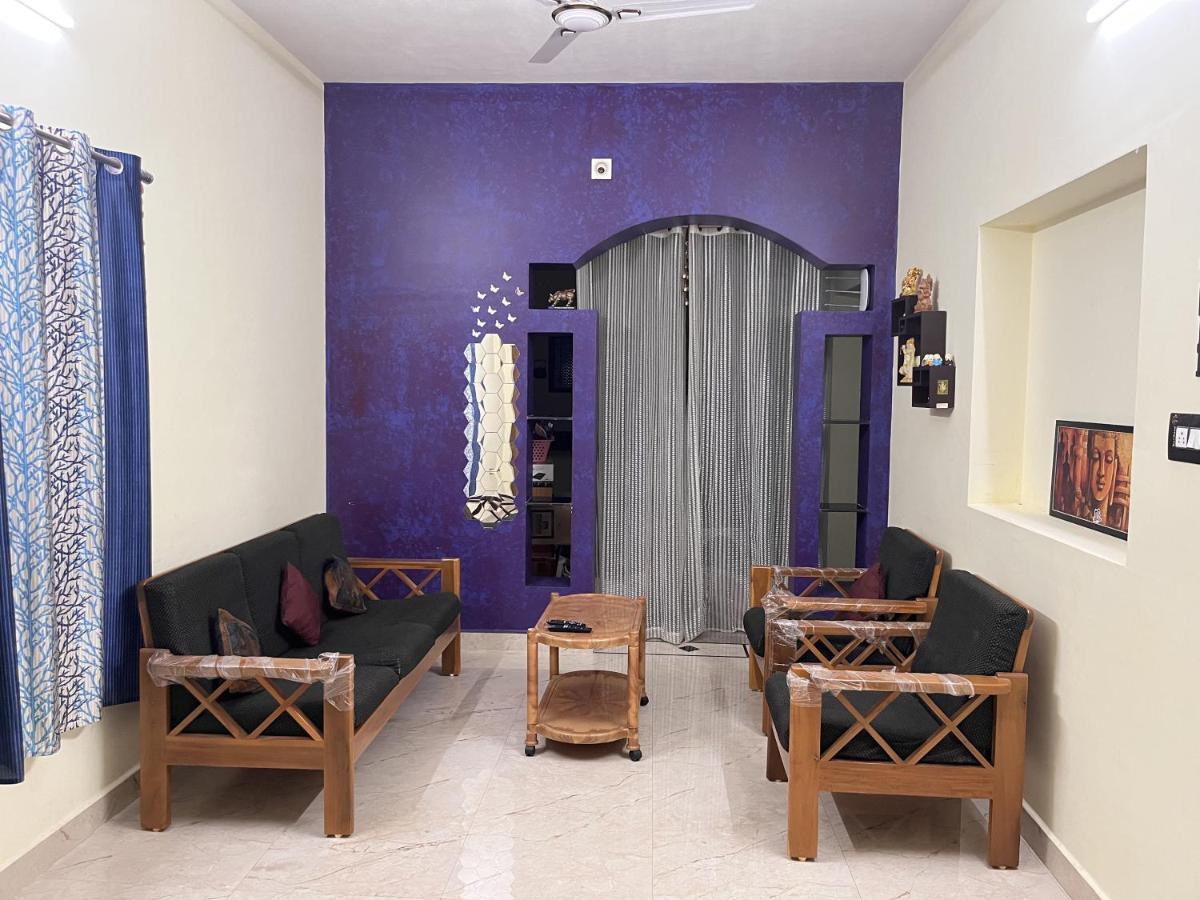 Maanyatha Home Stay Manipal Extérieur photo