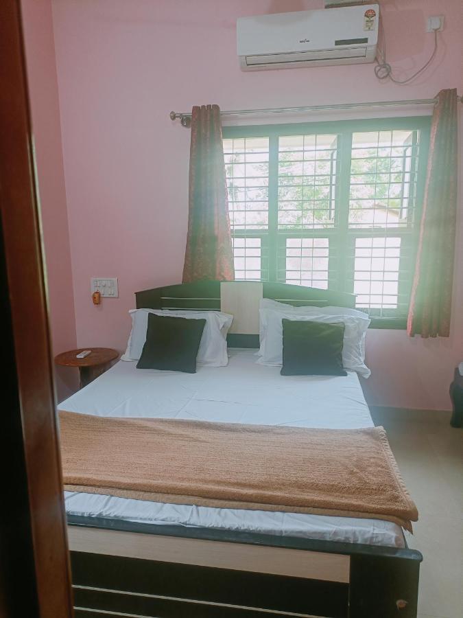 Maanyatha Home Stay Manipal Extérieur photo