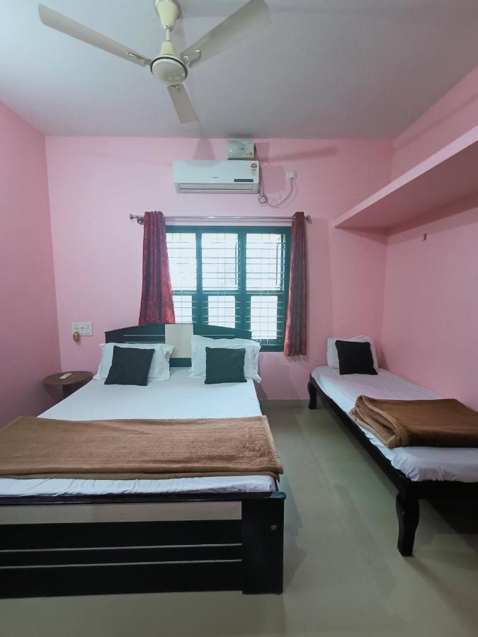 Maanyatha Home Stay Manipal Extérieur photo