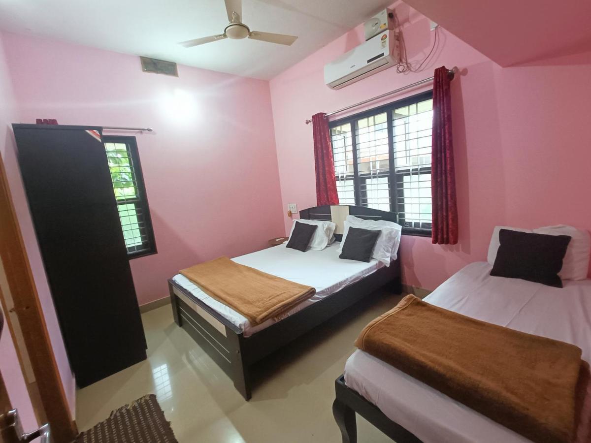 Maanyatha Home Stay Manipal Extérieur photo